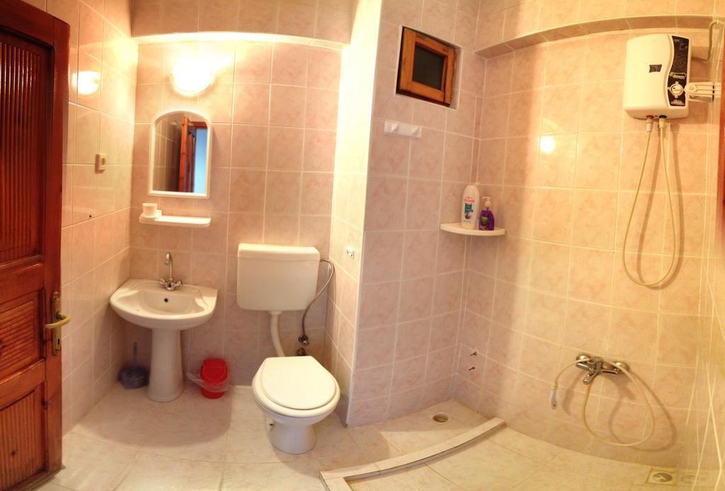 Keramos Pansiyon Finike Cameră foto